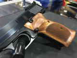 SMITH & WESSON MODEL 41- 9 of 12