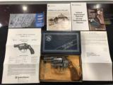 SMITH & WESSON MODEL 36
.38SPL - 2 of 15