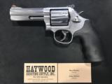 SMITH & WESSON MODEL 686 SS .357 MAG - 2 of 14