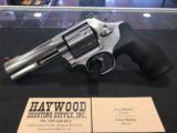 SMITH & WESSON MODEL 686 SS .357 MAG - 4 of 14