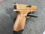 GLOCK 19RTF2 VICKERS TACTICAL 9MM FULL FDE
- 12 of 15