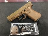 GLOCK 19RTF2 VICKERS TACTICAL 9MM FULL FDE
- 2 of 15