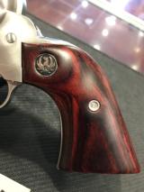 RUGER BLACKHAWK FLATTOP .357/9MM
- 15 of 15