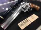 DAN WESSON 44 MAGNUM - 9 of 15