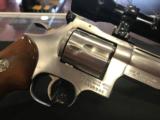 DAN WESSON 44 MAGNUM - 5 of 15
