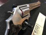SMITH & WESSON 686 .357MAG- 14 of 15