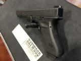 GLOCK 17L GEN 3 9MM - 14 of 15