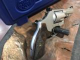 SMITH & WESSON MODEL 60 PRO SERIES .357MAG/.38SPC - 10 of 13