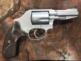 SMITH & WESSON MODEL 60 PRO SERIES .357MAG/.38SPC - 2 of 13