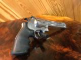 SMITH & WESSON MODEL 629-4 CLASSIC .44MAGNUM - 7 of 10