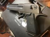 MAGNUM RESEARCH DESERT EAGLE 44 MAGNUM - 14 of 14