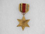 ORIGINAL WW 1 & 2,
MIXED MEDALS & INSIGNIA LOT - 9 of 15