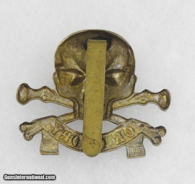 ORIGINAL WW 1 & 2,MIXED MEDALS & INSIGNIA LOT - Image 3 of 15