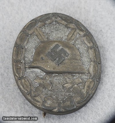 ORIGINAL GERMAN WW 2 MIXED BADGES LOT - Image 4 of 20