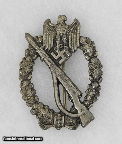 ORIGINAL GERMAN WW 2 MIXED BADGES LOT - Image 2 of 20