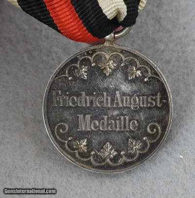 ORIGINAL GERMAN WW 2 and WW 1 MIXED MEDALS LOT - Image 13 of 14