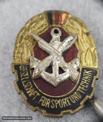 ORIGINAL GERMAN WW 2 MIXED BADGES LOT - Image 2 of 10