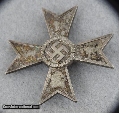 ORIGINAL GERMAN WW 2 MIXED BADGES LOT - Image 4 of 10