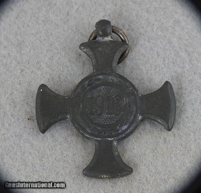 ORIGINAL GERMAN WW 1 MIXED METALS LOT - Image 21 of 23