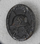 ORIGINAL GERMAN WW 2 MIXED BADGES AND METALS LOT - 14 of 15