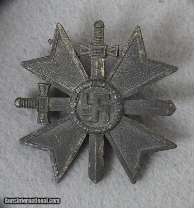 ORIGINAL GERMAN WW 2 MIXED BADGES LOT - Image 8 of 17