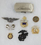 ORIGINAL US WW 2 MIXED PINS AND BADGES LOT - 1 of 20