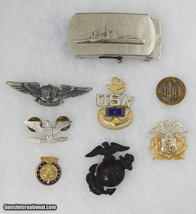 ORIGINAL US WW 2 MIXED PINS AND BADGES LOT