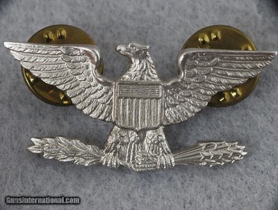 ORIGINAL US WW 2 MIXED PINS AND BADGES LOT - Image 11 of 20