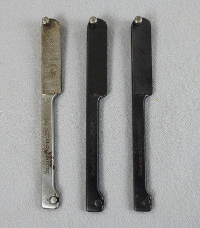 Smith & Wesson Blade Saver Shaving Handles