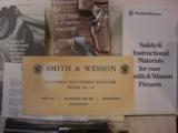 Smith and Wesson K22 combat masterpiece - 2 of 12
