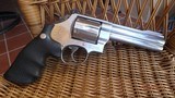 Smith & Wesson 629-4 .44 magnum, 5
