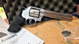 Smith & Wesson 629-5 DX Classic 44 Magnum - 2 of 7