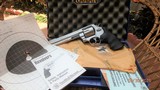Smith & Wesson 629-5 DX Classic 44 Magnum - 1 of 7