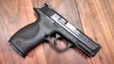 Smith & Wesson Military & Police 40 - 2 of 2