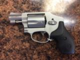 Smith & Wesson 642-2 Airweight - 1 of 2