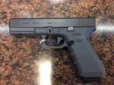 Glock 17 - 1 of 2
