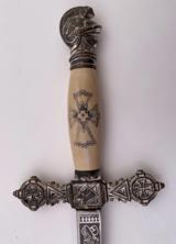 Fraternal Sword - 9 of 14