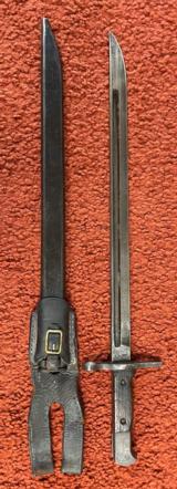Japanese Arisaka Bayonet with scabbard and Leather Frog - 3 of 11
