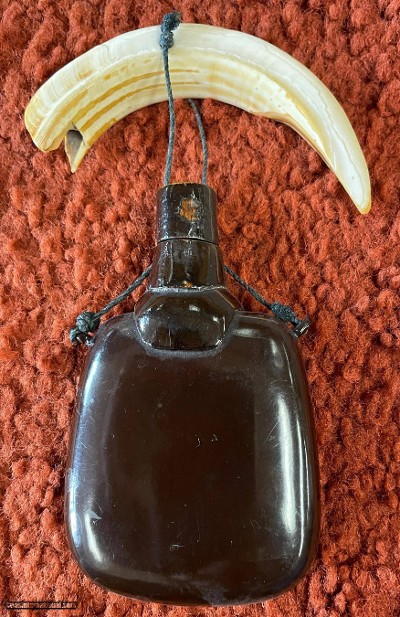 Antique Japanese Powder Flask