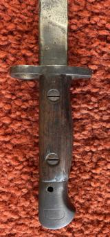 Indian Pattern
Bayonet For The Short Magazine Lee-Enfield Rifle - 3 of 6