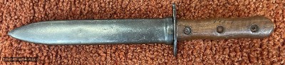 Italian M 39 Fighting Knife