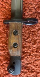 British Jungle Carbine Bayonet With Scabbard - 4 of 7
