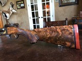 Winchester Model 21 Skeet Grade - 20ga - 28” - Engraved by G. Cargnell - Finest Feathercrotch - Gold Inlays - Beavertail - Pistol Grip - Superb Gun! - 9 of 25