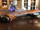 Winchester Model 21 Skeet Grade - 20ga - 28” - Engraved by G. Cargnell - Finest Feathercrotch - Gold Inlays - Beavertail - Pistol Grip - Superb Gun! - 22 of 25