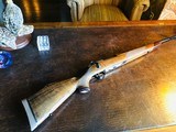 Weatherby Royal Ultramark Custom - .300 Win Mag - New - Only Fired at Factory - Beautiful - Maker's Box - Spectacular Rifle in the right caliber - 22 of 23