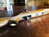 Weatherby Royal Ultramark Custom - .416 Rem Mag - New - Only Fired at Factory - Beautiful - Maker's Box - Spectacular Rifle in the right caliber - 5 of 21