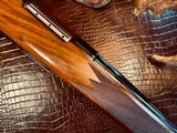 Weatherby Mark V - .257 Weatherby Magnum - As New - Beautiful Walnut - Made in USA - Fine Rifle in one of my favorite calibers .257 WM - 17 of 21