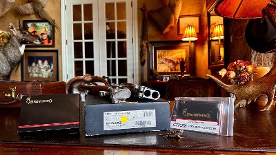 BROWNING GRADE VI 12GA LIGHTNING 26” LIKE NEW IN BOX - OUTSTANDING VALUE - APPEARS UNFIRED - Image 12 of 25
