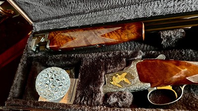 BROWNING SUPERLIGHT GRADE VI 12GA - 26” - 99% - ca. 1998 - NEW BROWNING CASE - FIREY FEATHERCROTCH WALNUT - SPECTACULAR! - Image 5 of 25