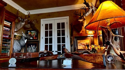BROWNING SUPERLIGHT GRADE VI 12GA - 26” - 99% - ca. 1998 - NEW BROWNING CASE - FIREY FEATHERCROTCH WALNUT - SPECTACULAR! - Image 8 of 25